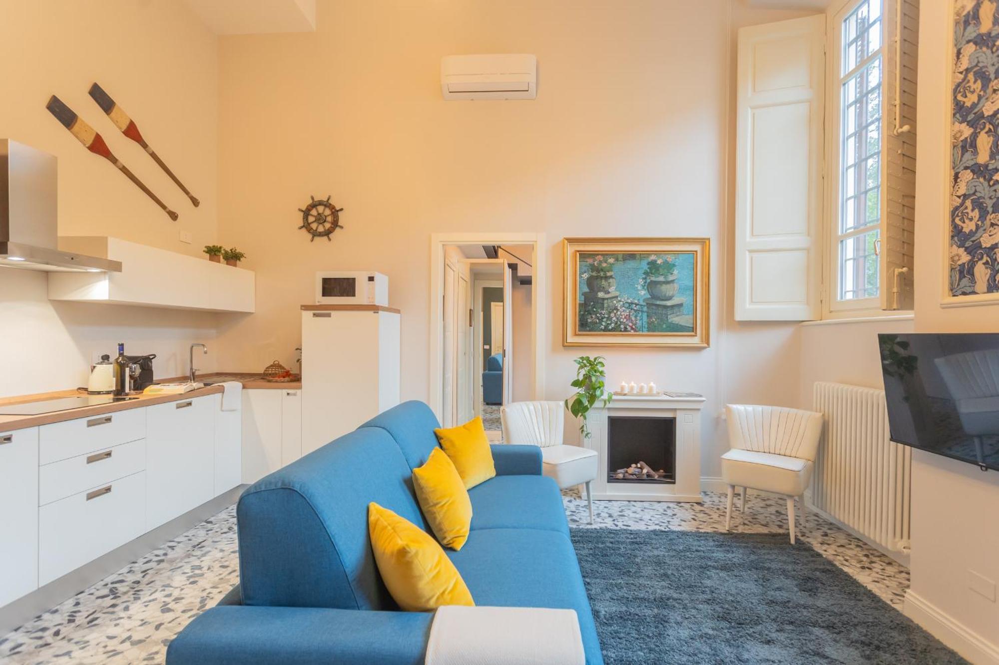 Cinque Giornate 70 Suites By Rent All Комо Экстерьер фото