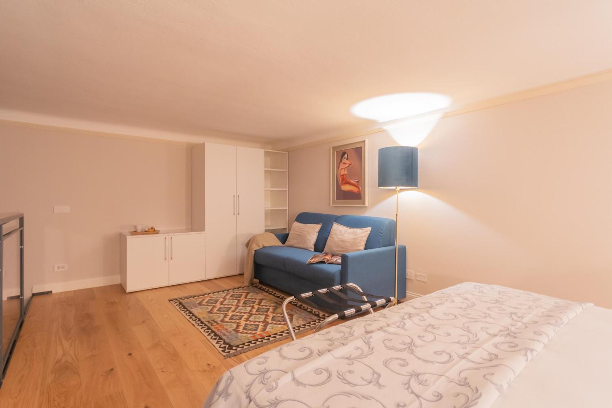 Cinque Giornate 70 Suites By Rent All Комо Экстерьер фото